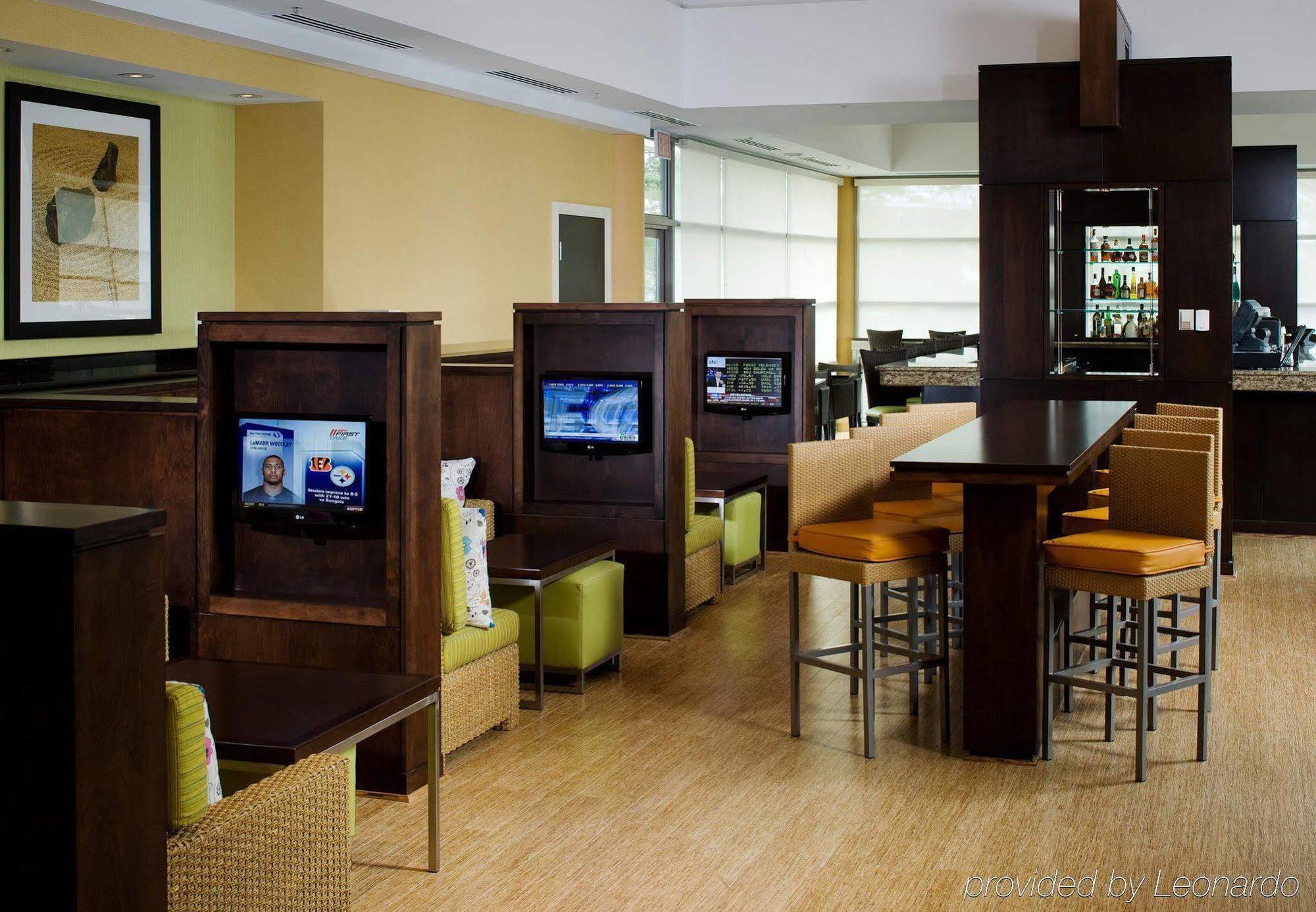 Holiday Inn Chesapeake Extérieur photo